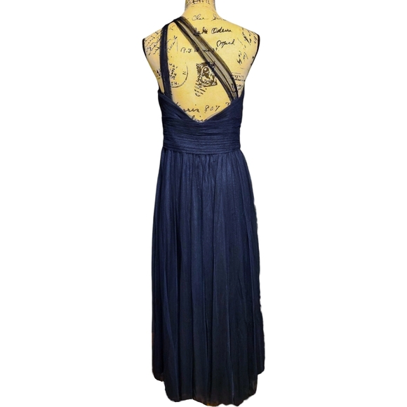 Bill Levkoff English Netting One-Shoulder Gown - Picture 7 of 10